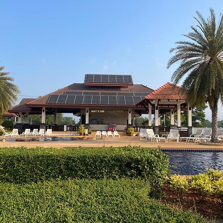 Seabreeze Villa Rayong Exterior foto